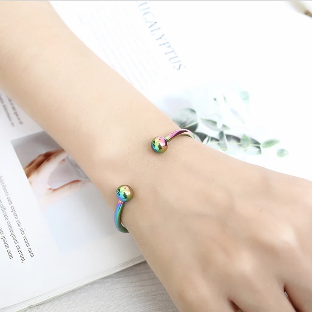 Women Stainless Steel Fit Bangle Bracelet - Picture 6 of 8